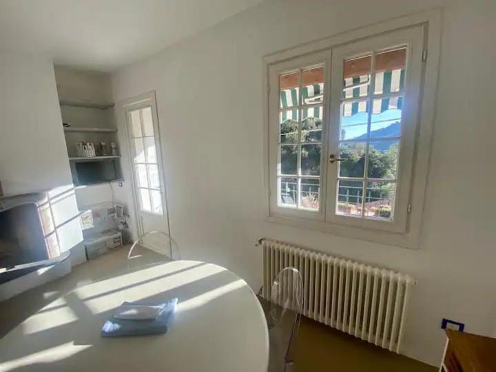 Appartamento La Torre Di Gaia Dolceacqua Esterno foto